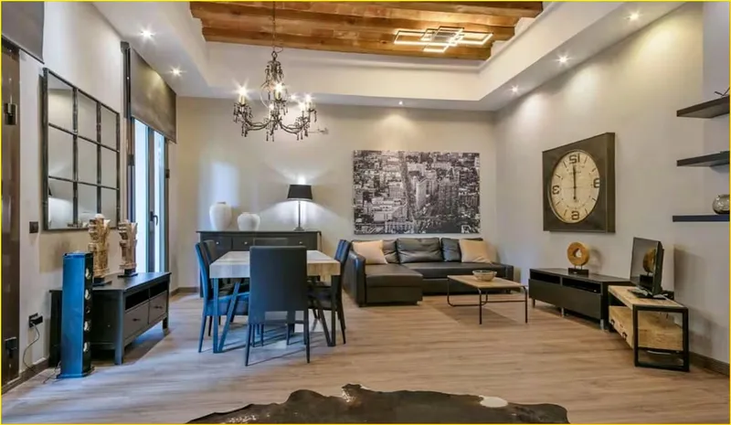Modern 2 bedroom apartment downtown — photo 1
